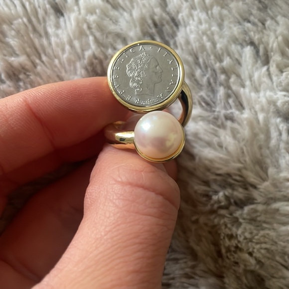 Bellezza 50 Lira Coin and Cultured Pearl Bypass Ring - Picture 2 of 6